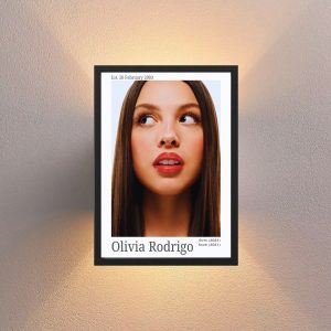 Cuadro Decorativo Olivia Rodrigo - Modelo 14 - A3 30x40