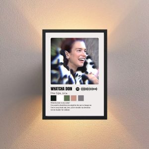 Cuadro Decorativo Dua Lipa - Modelo 08 - Tamaño A3 30x40