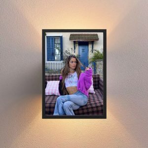 Cuadro Decorativo Tini Stoessel - Modelo 19 - A3 30x40