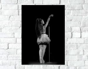Poster Lámina Decorativa Ariana Grande Mod 05, A3 30x42 Cm