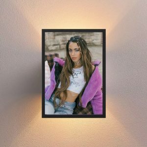 Cuadro Decorativo Tini Stoessel - Modelo 20 - A3 30x40