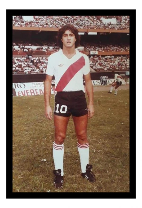 Cuadro Decorativo River Plate - Beto Alonso 07 - A3 30x40