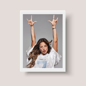 Cuadro Decorativo Emilia Mernes 01 - Tamaño A3 30x40 Cm